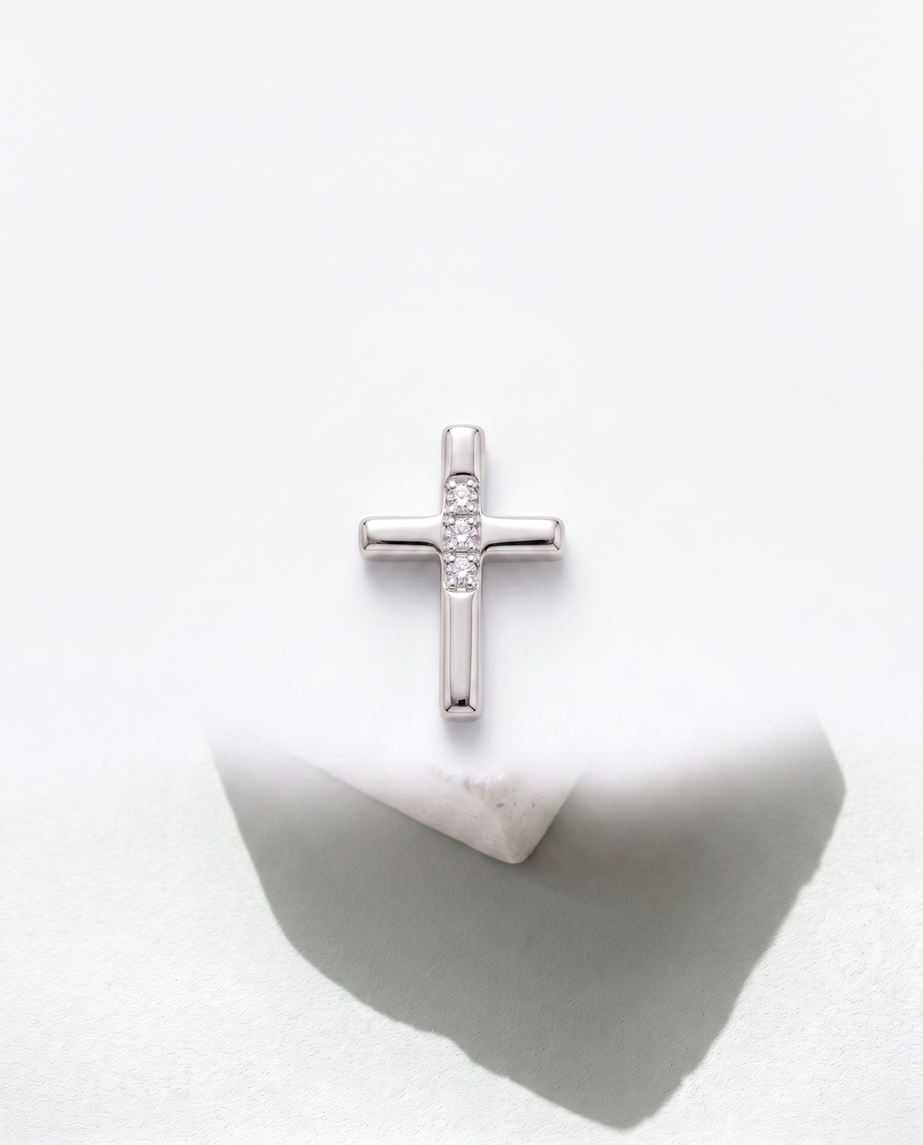 Small Cross pendant, overhead view